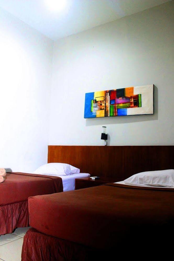 Xtra Hotel Bengkulu Exterior photo